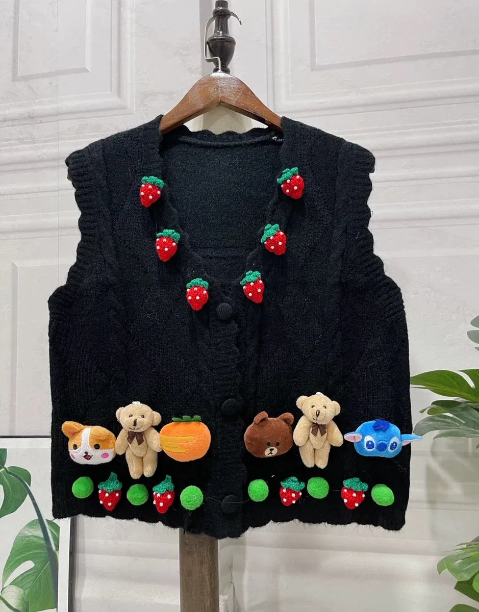 2022 Three-dimensional Handmade Strawberry Bear Cute Twist Braided Vest Top Autumn Vest Sweater Jacket Women's Clothing