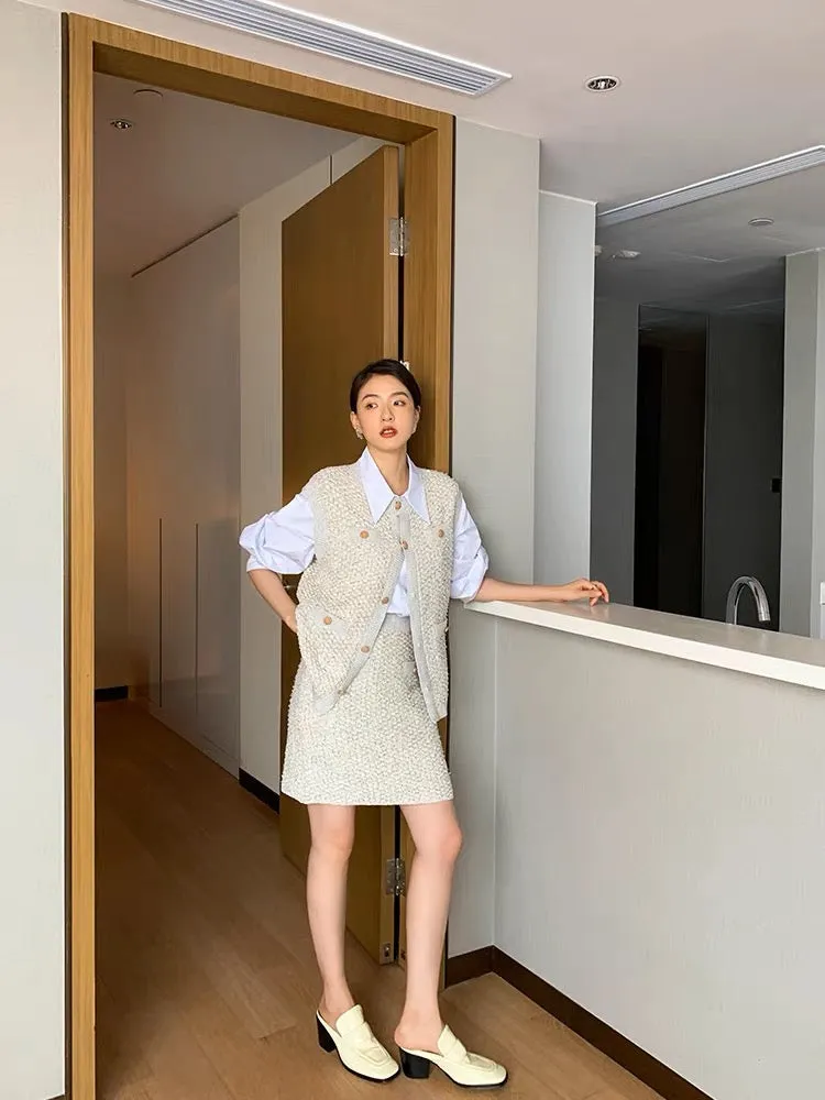 2023 early autumn new style Internet celebrity fashionable casual fashion small fragrant vest skirt two-piece suit for women (S9