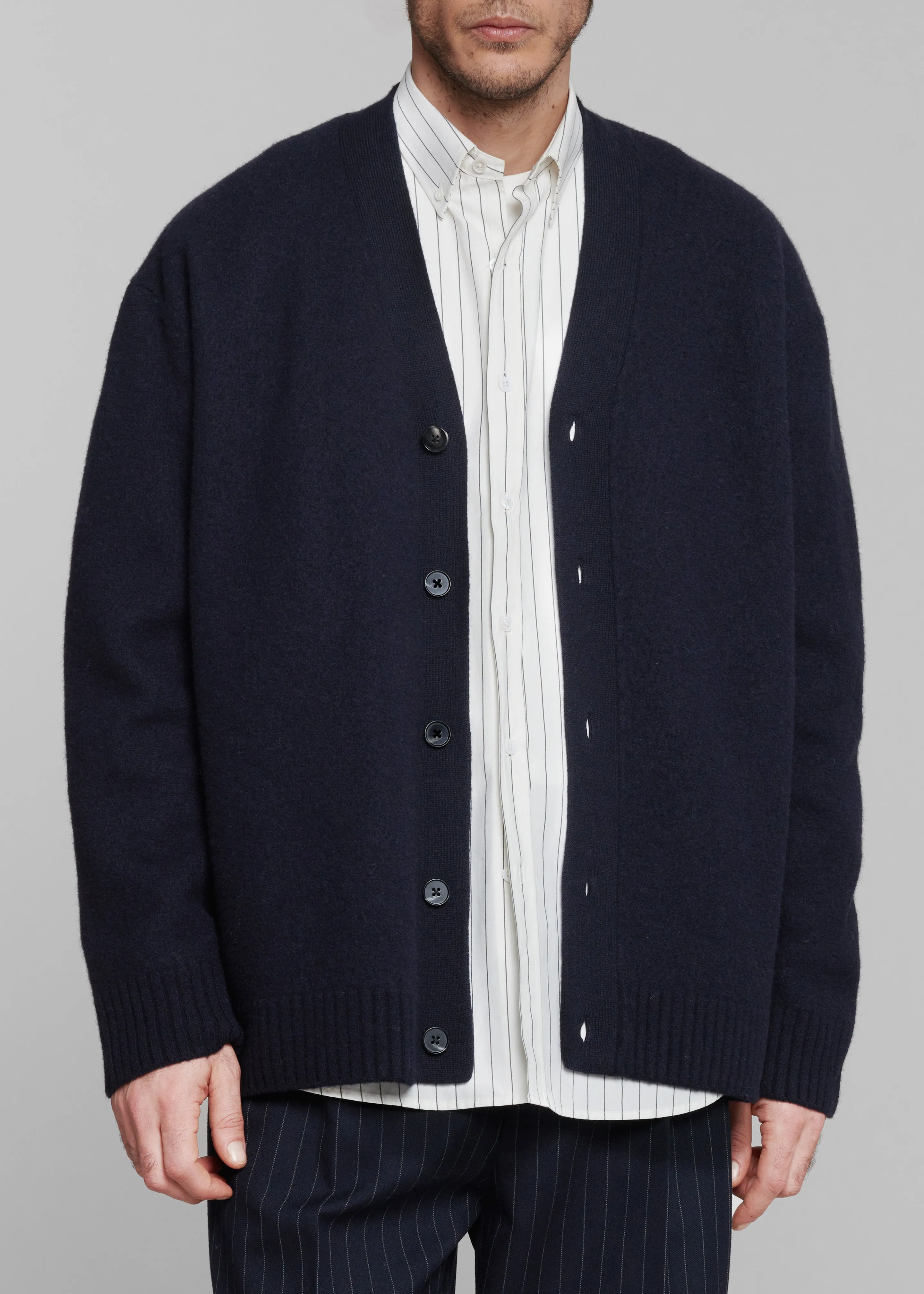 Beck Wool Cardigan - Navy