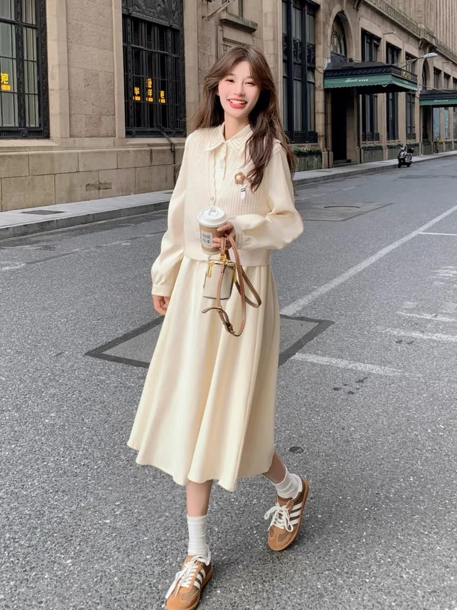 Beige knitted vest suit autumn women's 2023 new Korean college style slim dress two-piece trendy set