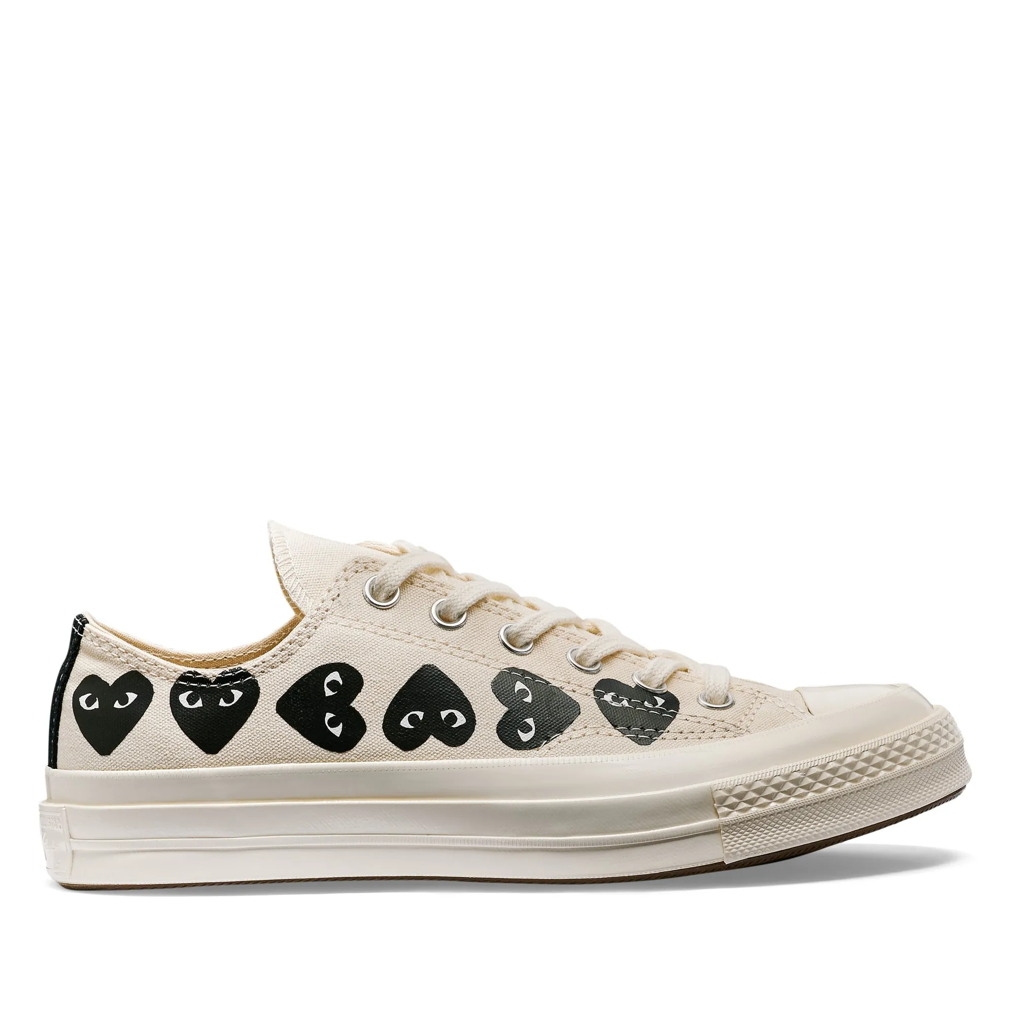 Comme des Garons PLAY Multi Black Heart Chuck Taylor All Star '70 Low Sneakers - Beige - AZ-K126-001-2