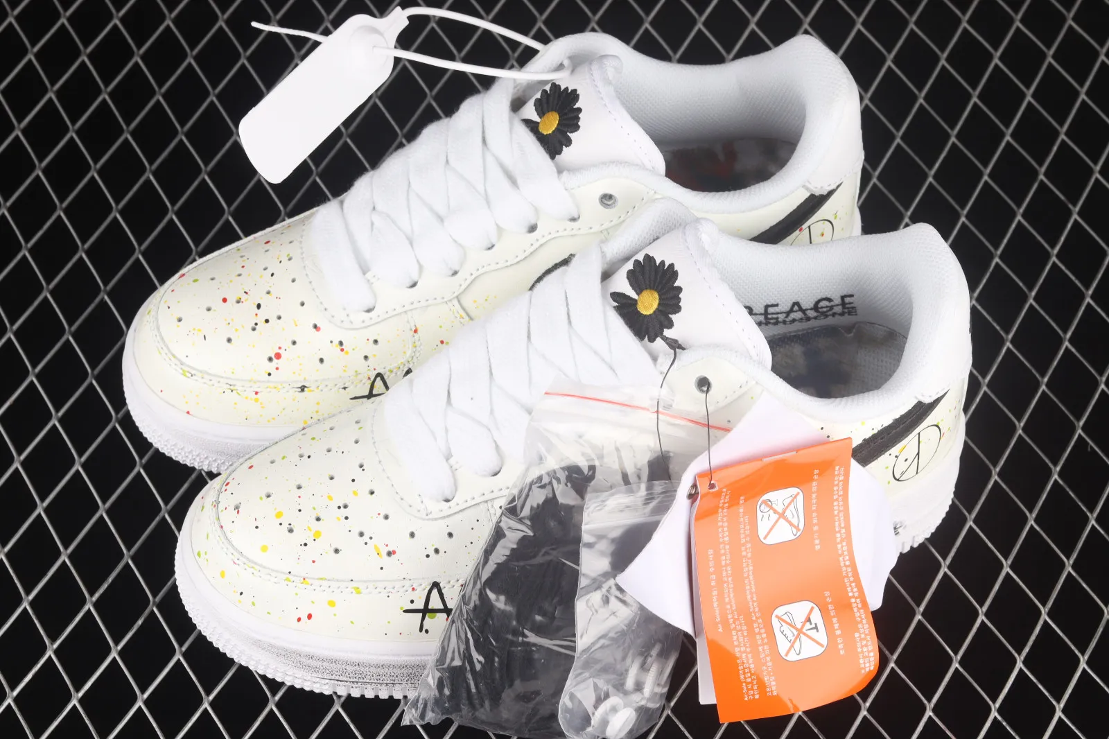 G-Dragon x PEACEMINUSONE x Nike Air Force 1 Para-Noise White Black DD3223-100