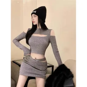 Knitted sweater for women in early spring with niche design, scheming hollow out, sexy temperament, bottoming top with short swe