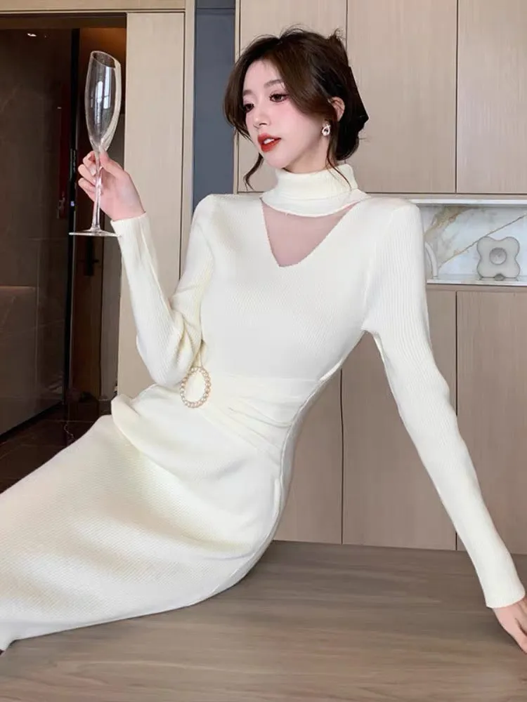 Long-sleeved knitted dress for women, autumn new style, slim fit, ladylike temperament, over-the-knee bottoming, discreet, hip-c