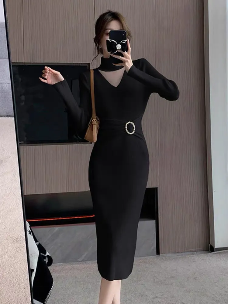 Long-sleeved knitted dress for women, autumn new style, slim fit, ladylike temperament, over-the-knee bottoming, discreet, hip-c