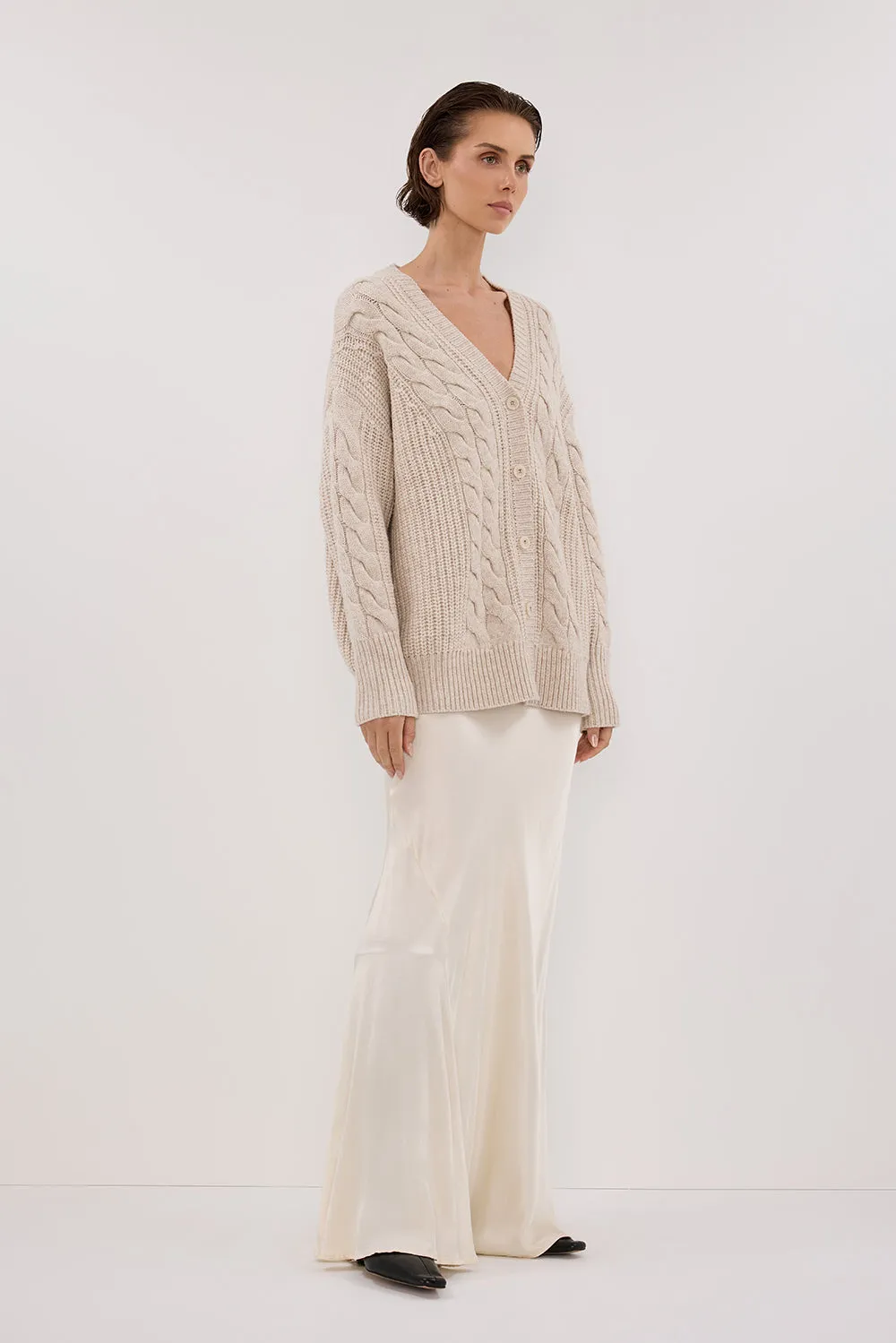 MARA CHALK CABLE KNIT CARDIGAN