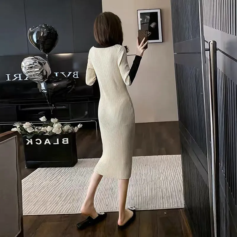 Mid-length inner-layered high-end and elegant French-style small fragrance style color-blocked knitted dress for women in autumn