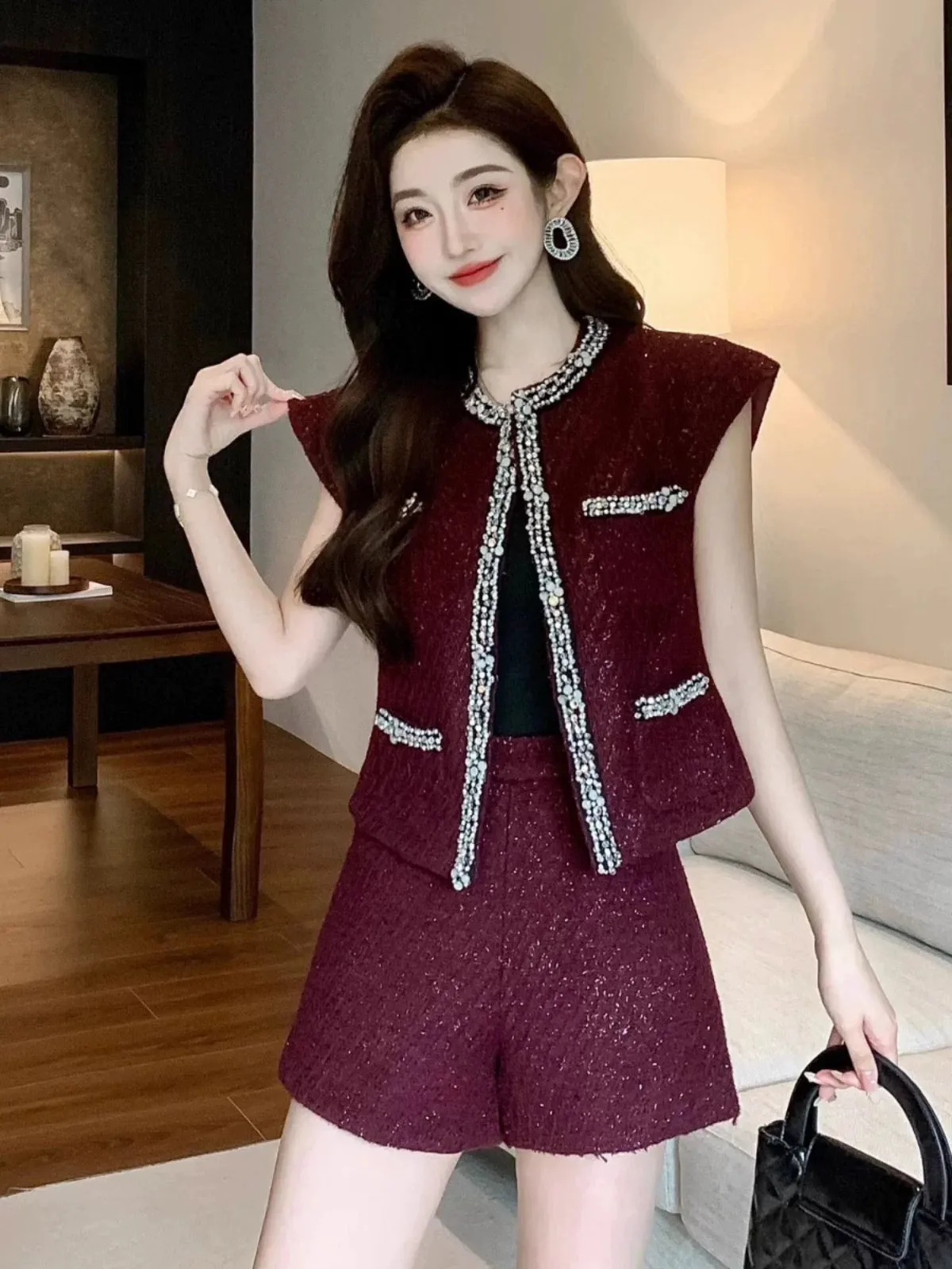 Nanyou European goods French heavy industry small fragrant style waistcoat sleeveless vest beaded woven woolen nylon top shorts 