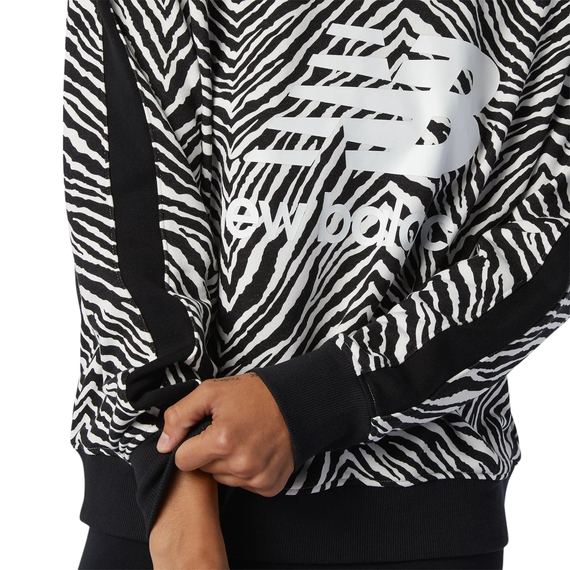 New Balance Womens Athletics AOP Animal Print Crew Sweatshirt - Black/White