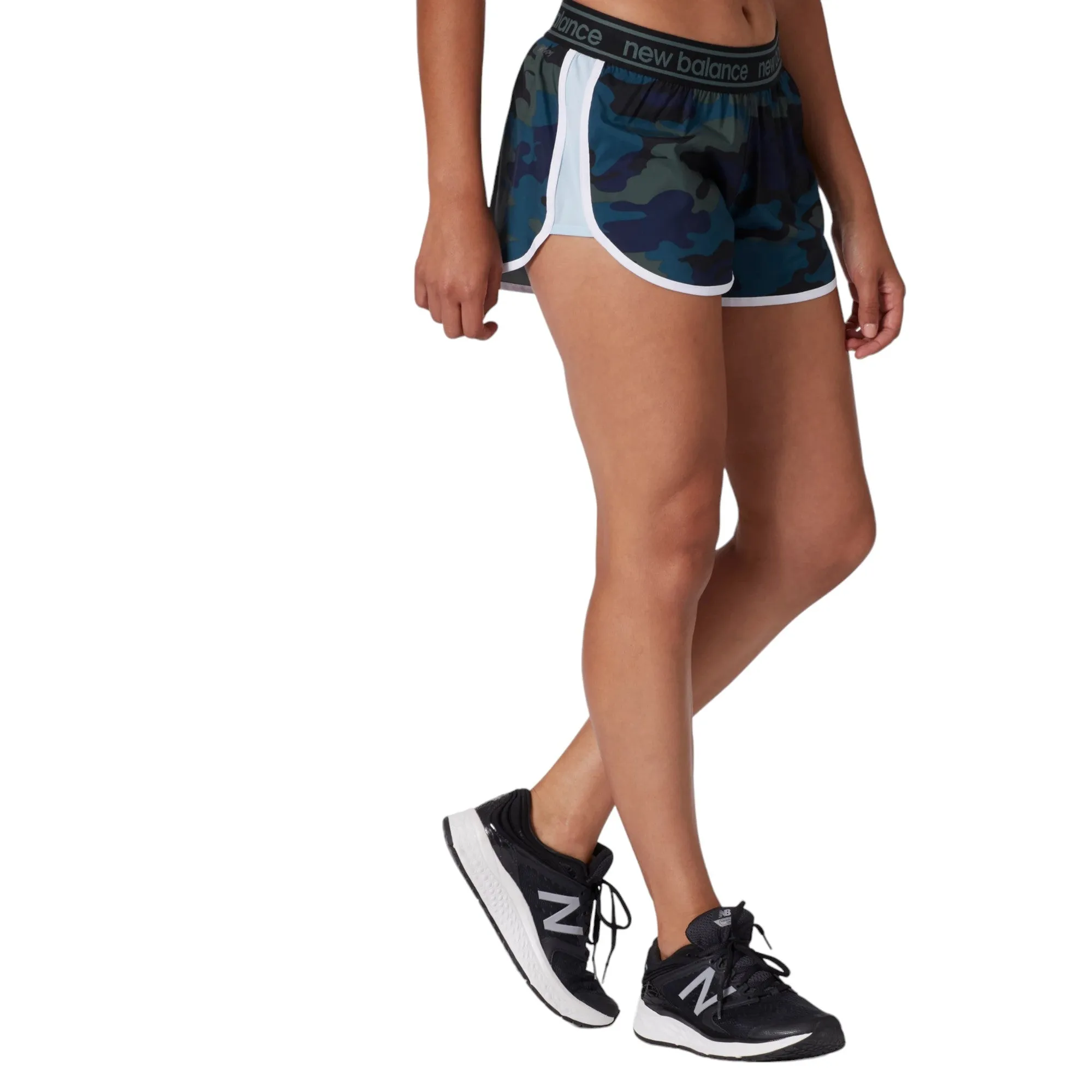 New Balance Womens Printed Acc 2.5 In Sports Shorts - Camo