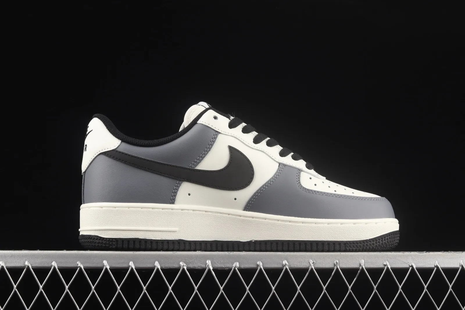 Nike Air Force 1 07 Low Charcoal Gray White Black DD3063-608