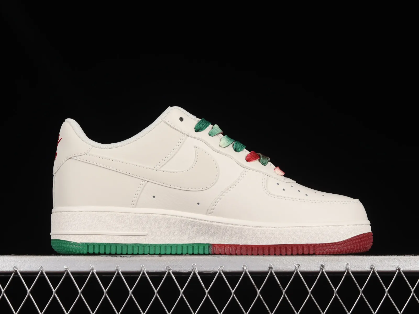 Nike Air Force 1 07 Low Cream White Green Red BO8569-034