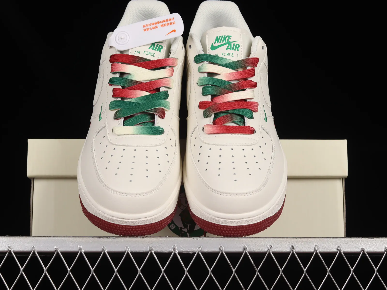 Nike Air Force 1 07 Low Cream White Green Red BO8569-034