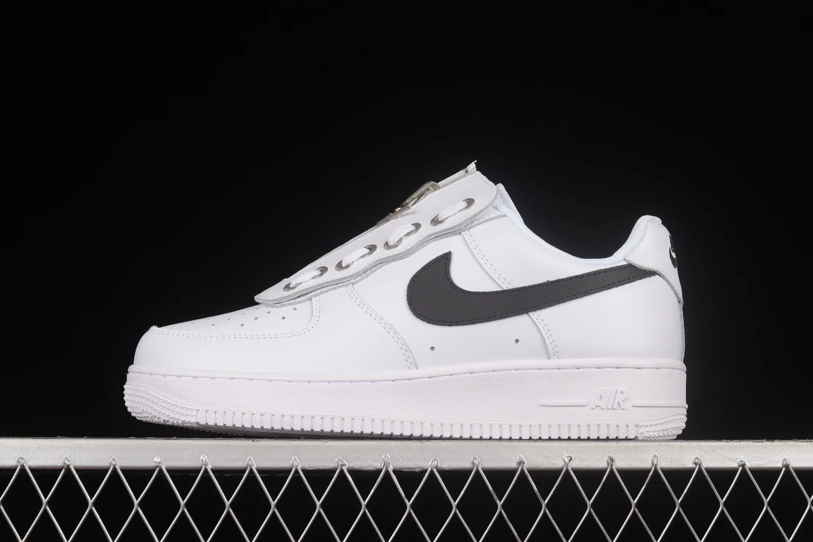 Nike Air Force 1 07 Low Shroud White Black DC8875-101