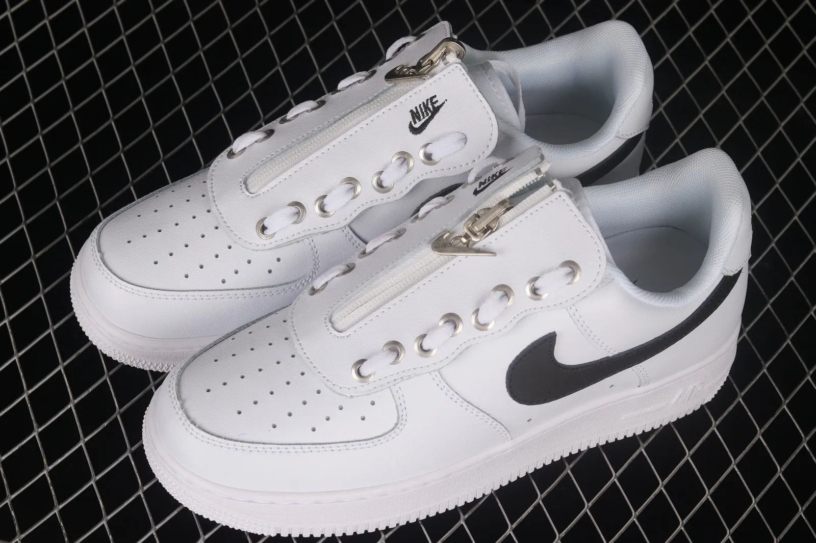 Nike Air Force 1 07 Low Shroud White Black DC8875-101