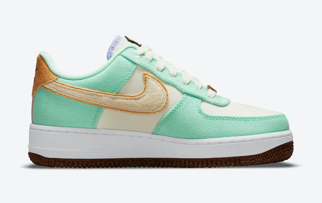 Nike Air Force 1 Low 07 Pinapple Green Glow Coconut Milk Metalic Gold CZ0268-300