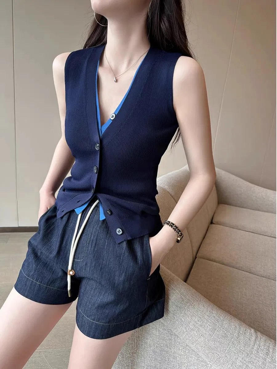 PINKEEN Navy V-neck sleeveless contrasting color knitted vest for women summer 2024 new retro fake two-piece fashion top