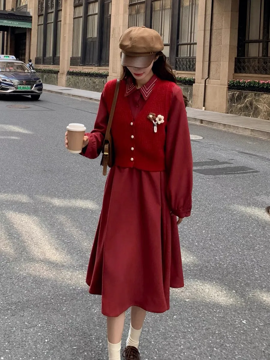 Red Polo collar dress suit autumn women 2023 new style small gentle knitted vest two-piece set trendy