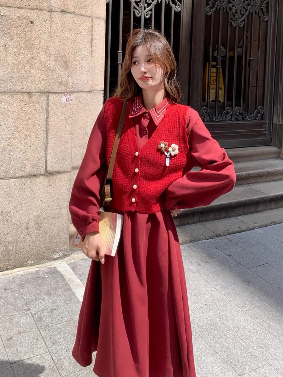 Red Polo collar dress suit autumn women 2023 new style small gentle knitted vest two-piece set trendy