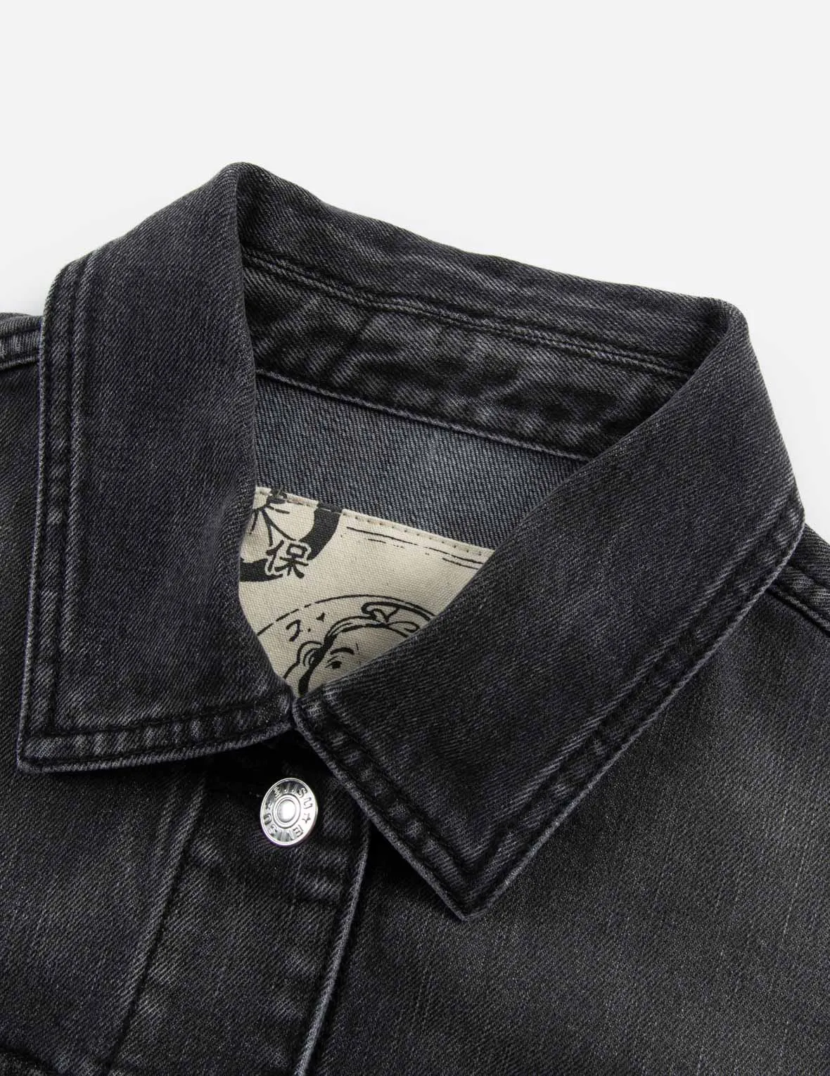 Seagull Embroidery with Logo-pattern Panelled Fashion Fit Denim Jacket