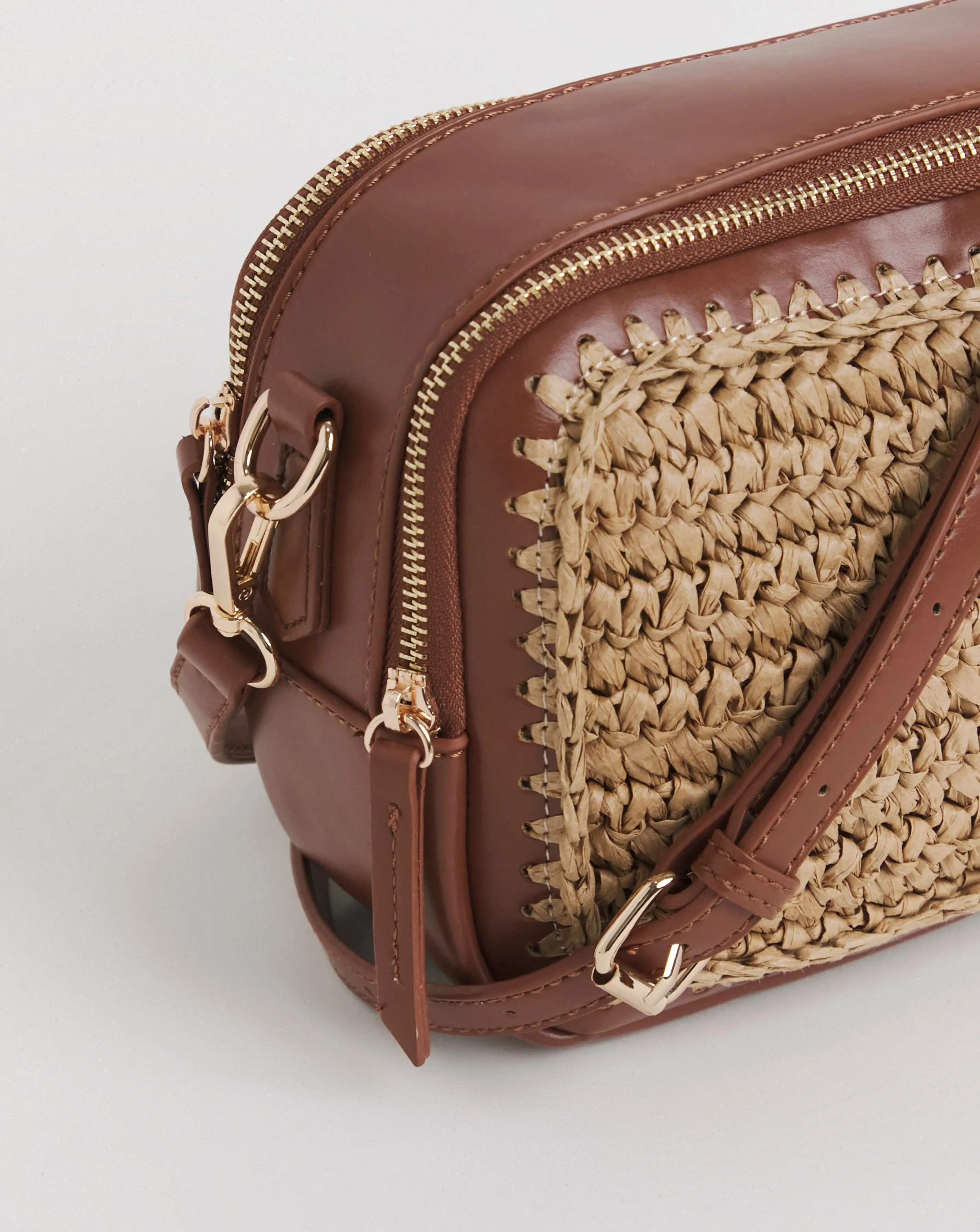 Tan Detail Raffia Camera Bag