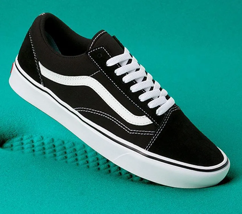 VANS COMFYCUSH OLD SKOOL - BLACK/TRUE WHITE